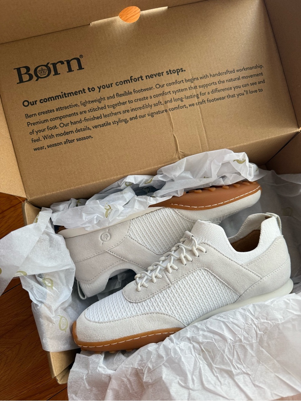 Born Women’s White Sneakers with Tan Gum Sole 7.5